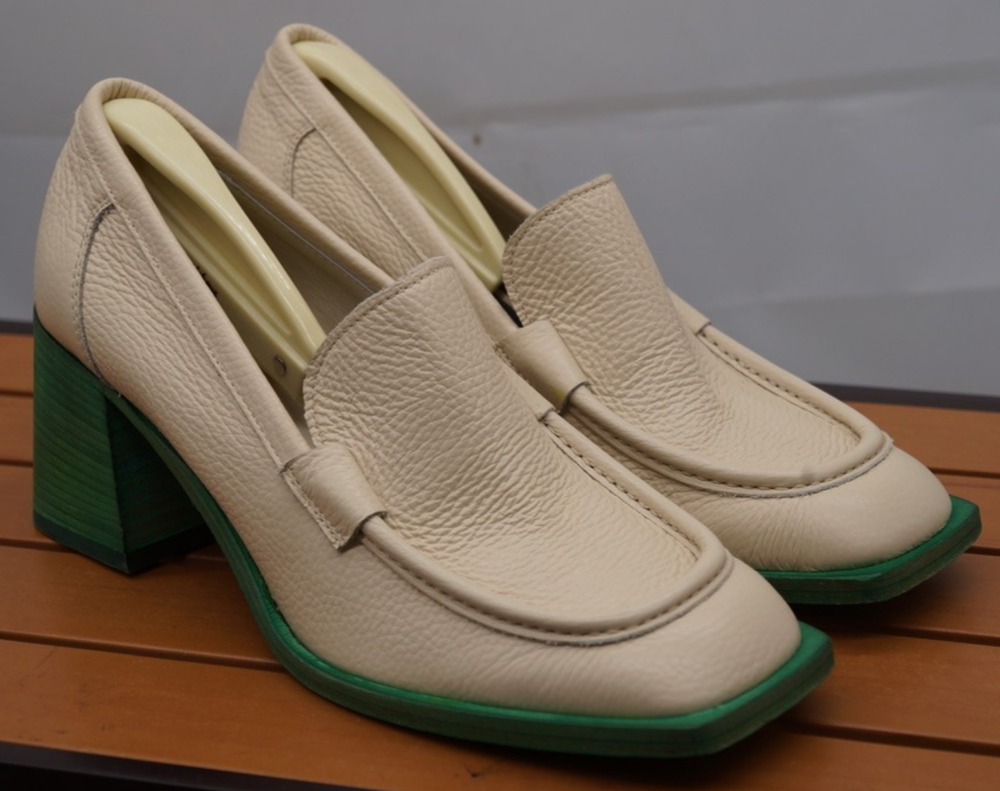 L'idea by Lori soft pebbled leather Platform Loafers Size 41 Made in Italy